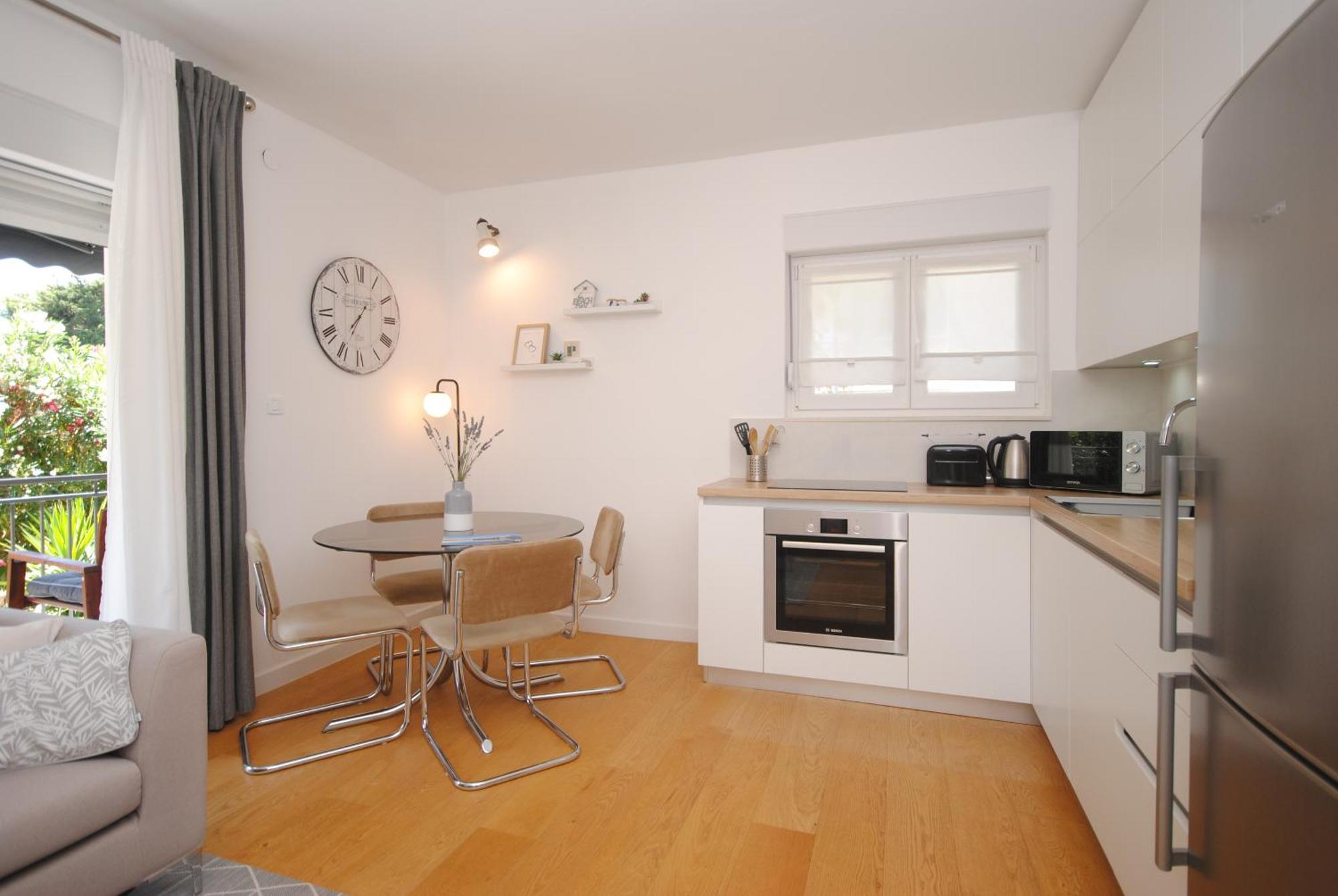 Park View Apartments Kaštela Eksteriør bilde